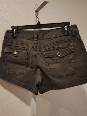 Unionbay Junior's Gray Utility Shorts Size 9 Cotton Spandex Stretch